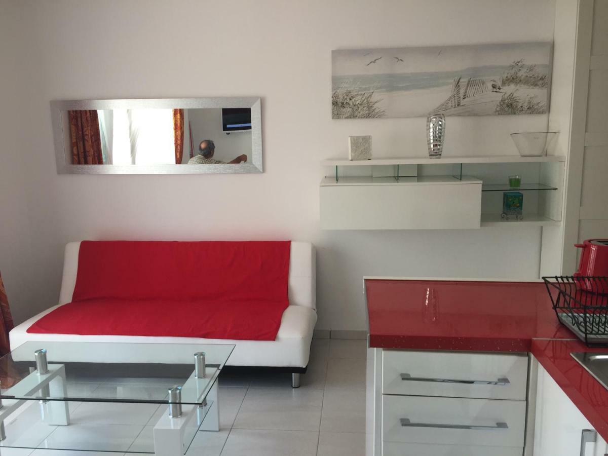 Apartment On Salobrena Beach Exterior foto